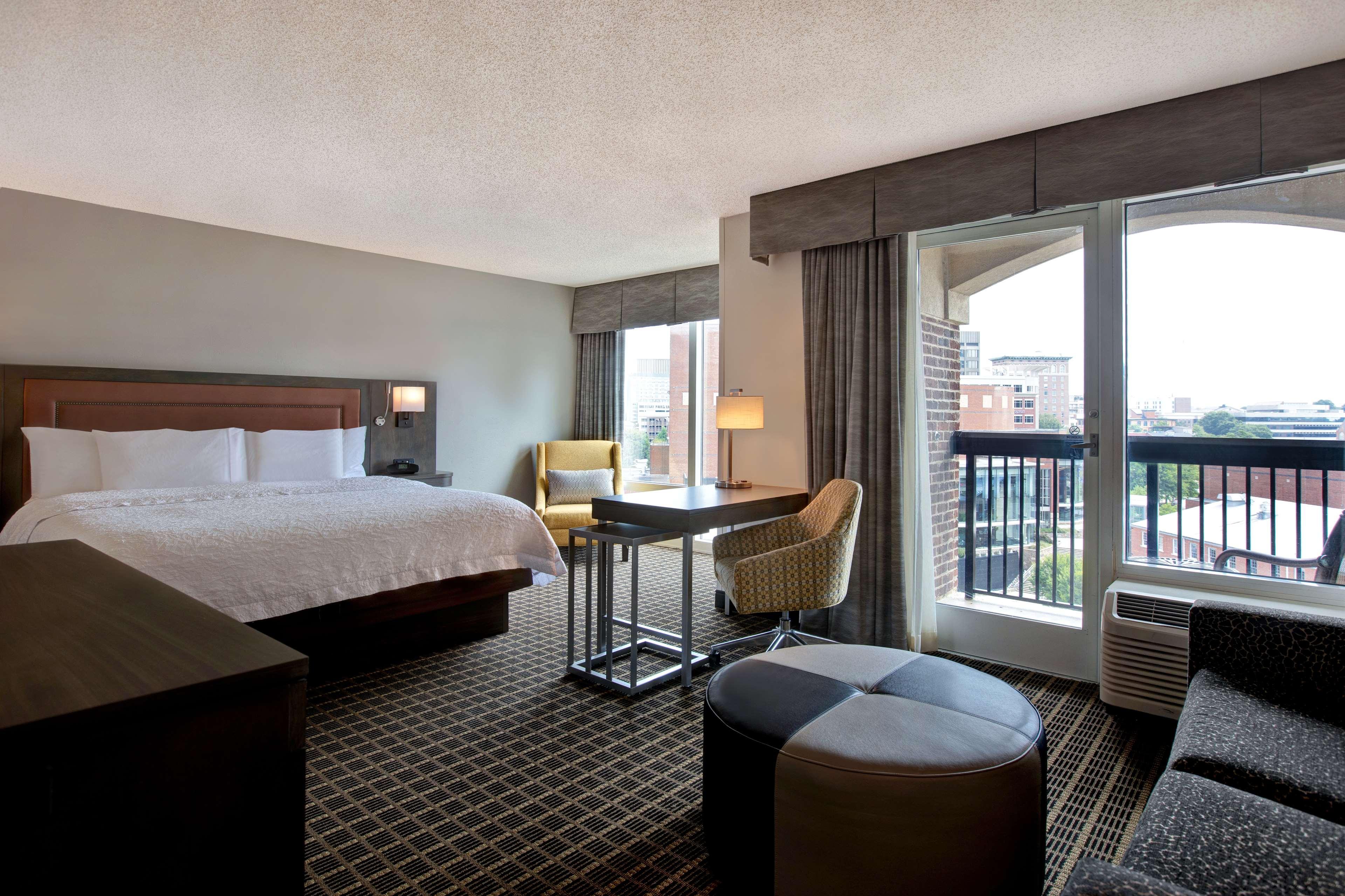 Hampton Inn & Suites Greenville-Downtown-Riverplace Eksteriør bilde