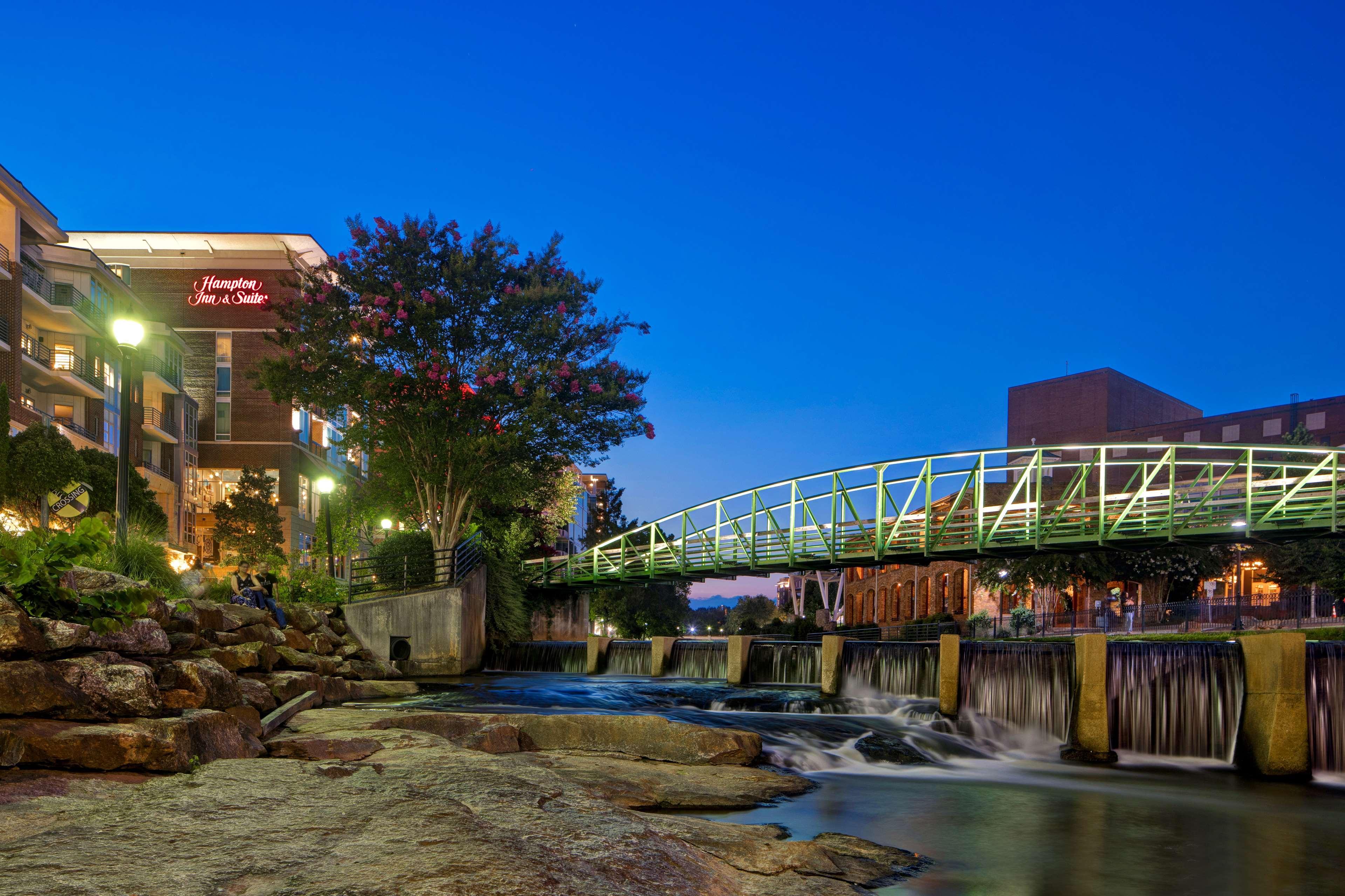 Hampton Inn & Suites Greenville-Downtown-Riverplace Eksteriør bilde