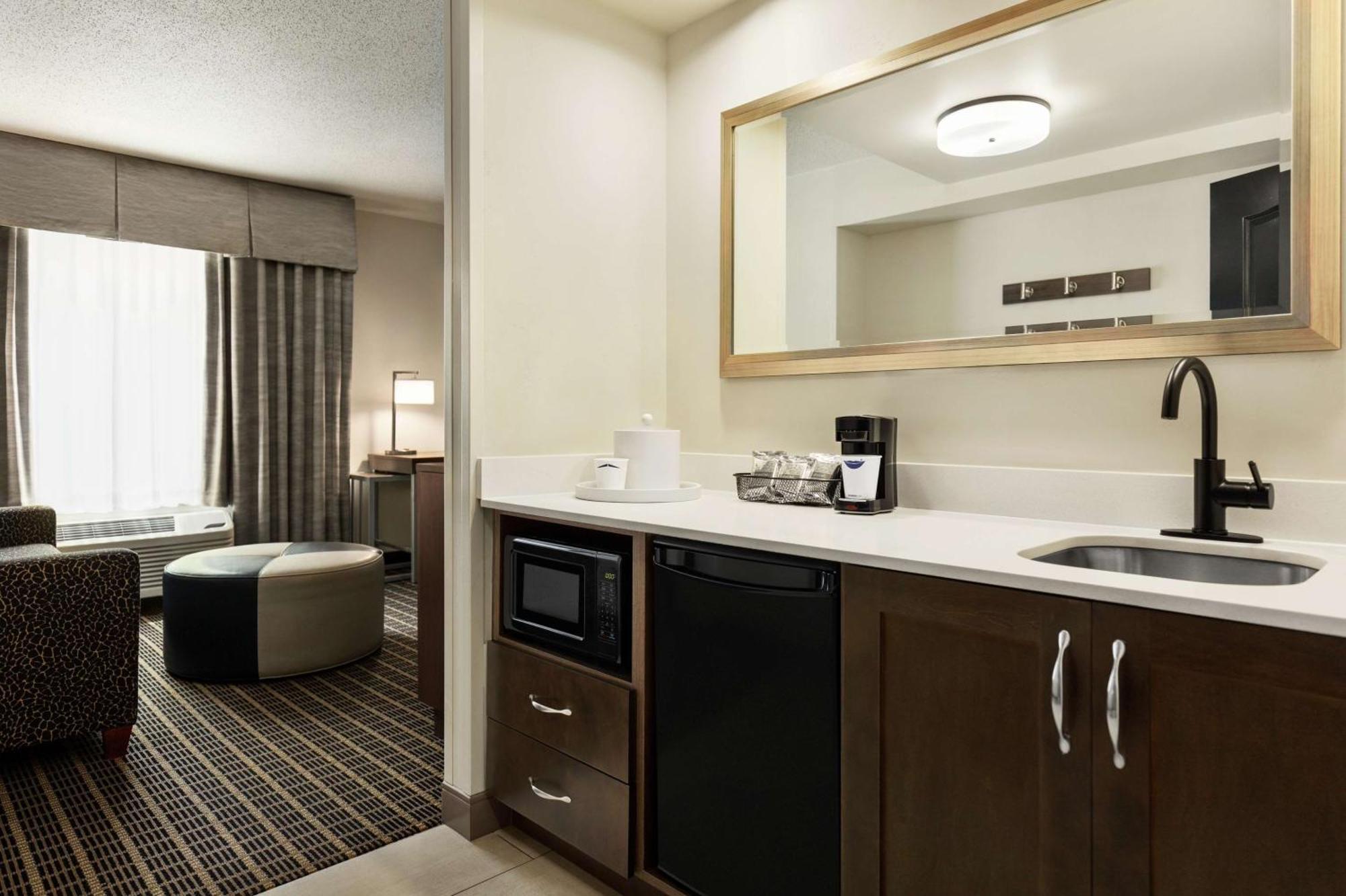 Hampton Inn & Suites Greenville-Downtown-Riverplace Eksteriør bilde