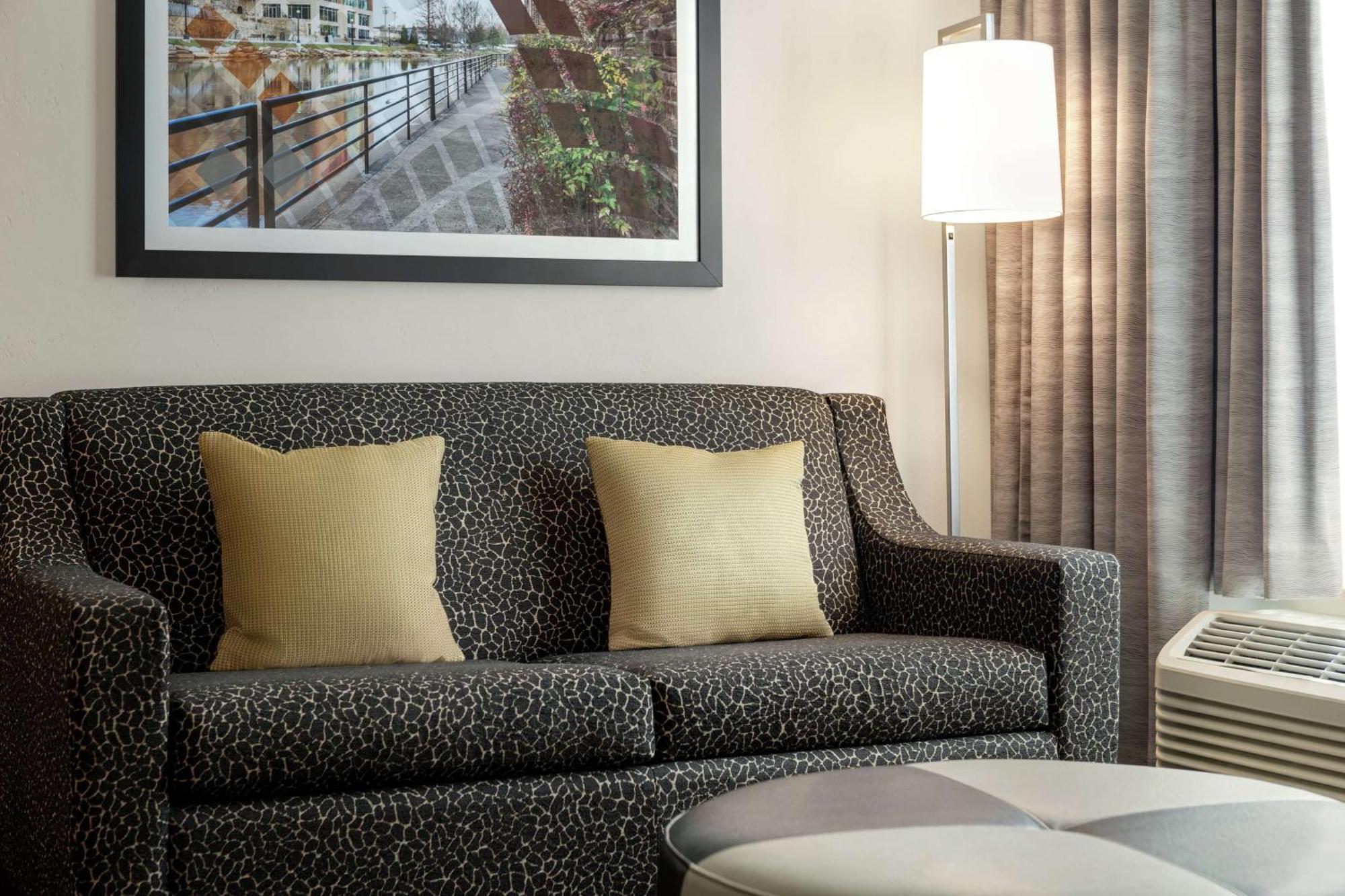 Hampton Inn & Suites Greenville-Downtown-Riverplace Eksteriør bilde
