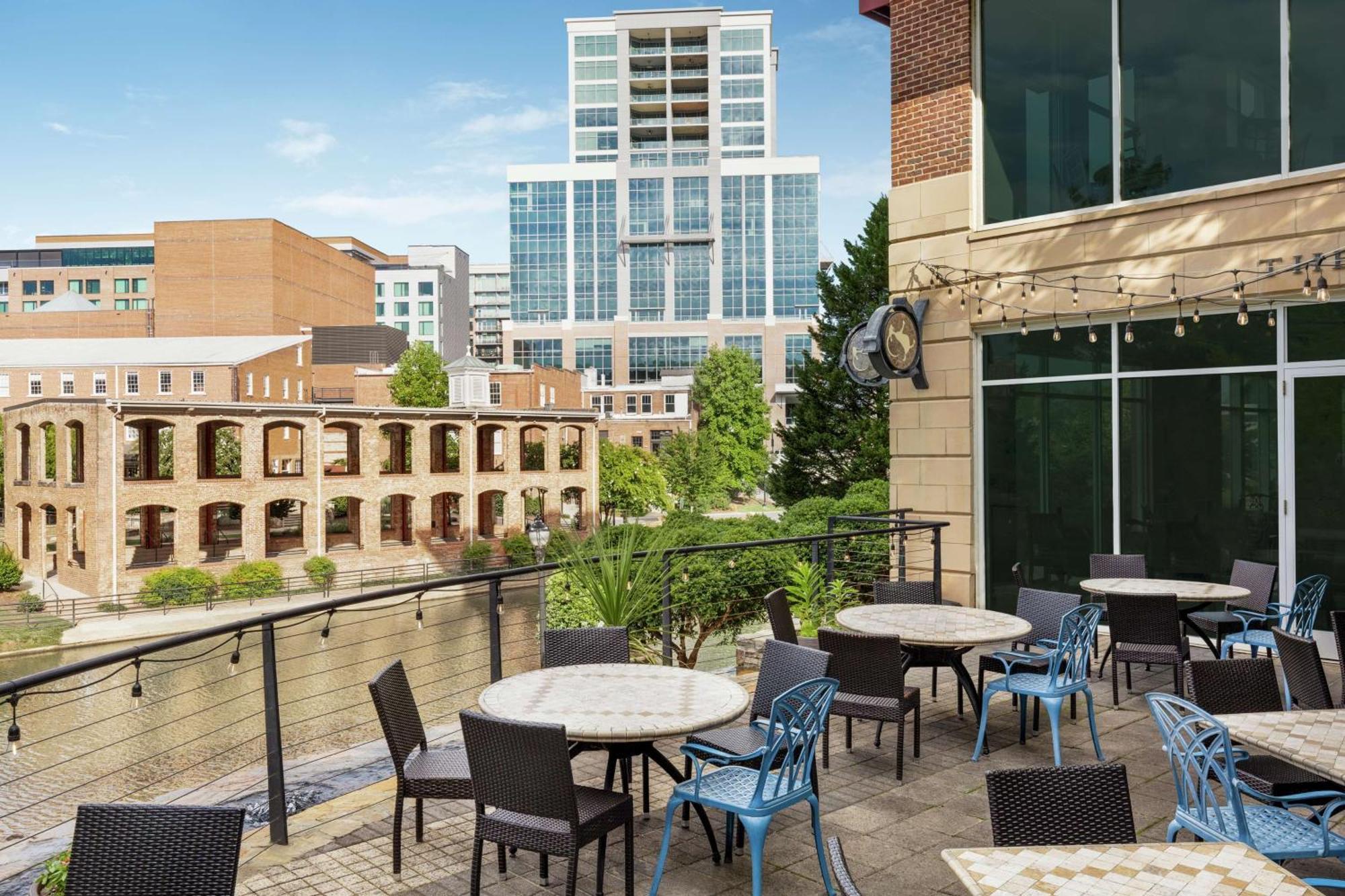 Hampton Inn & Suites Greenville-Downtown-Riverplace Eksteriør bilde